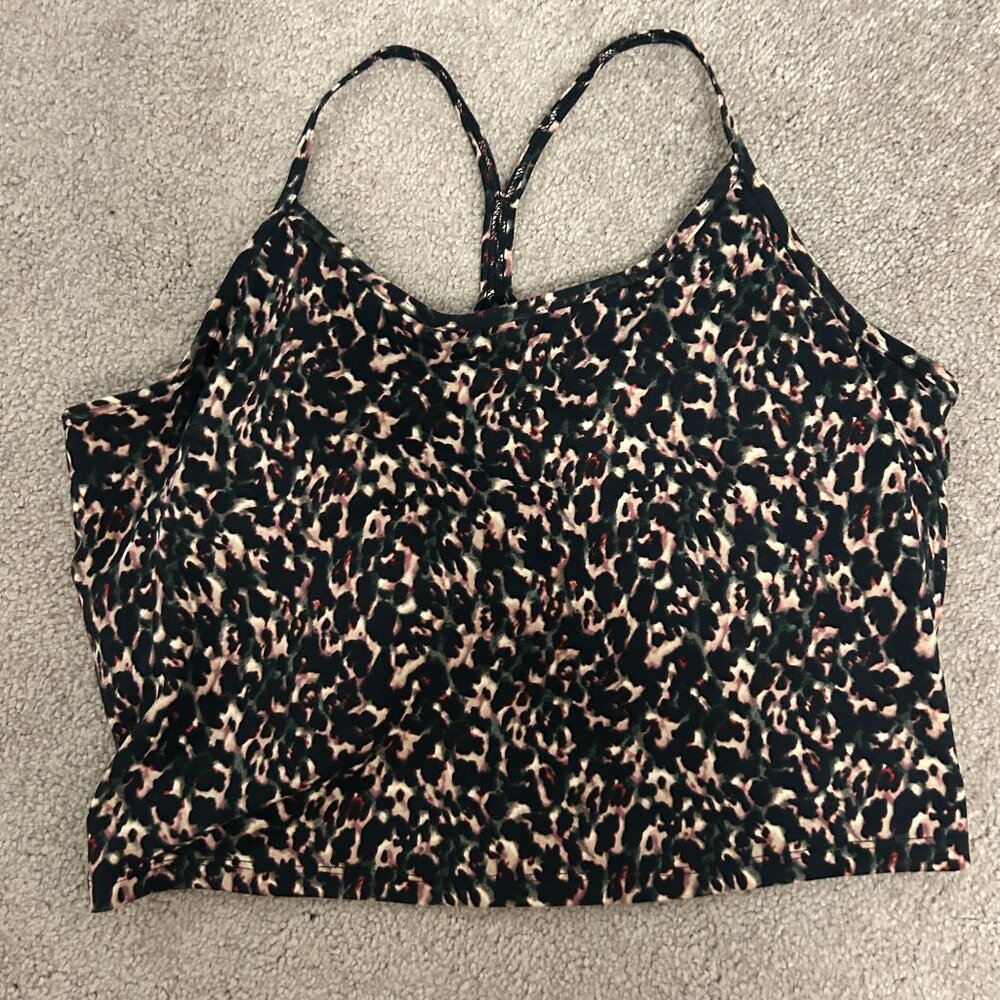 Core 10 Sports Bra – Leopard Print | Size Large | NWT